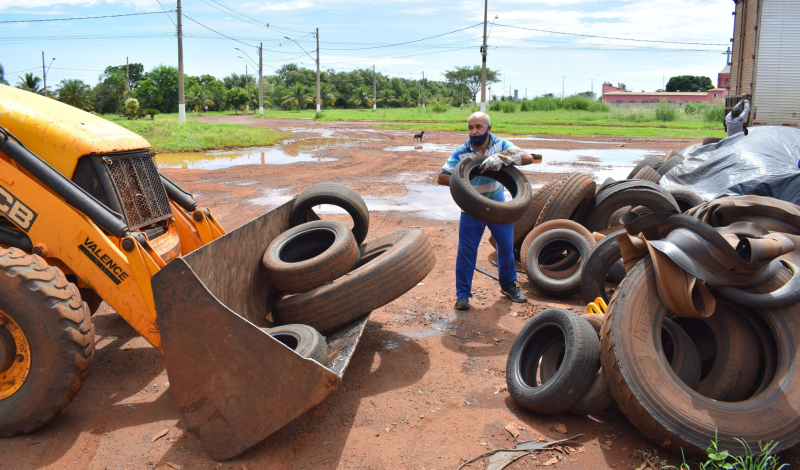 Imagem destaque notícia PNEUS RECOLHIDOS EM ARAPOR&Atilde; V&Atilde;O PARA RECICLAGEM